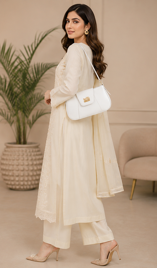 Elegant White Shoulder Bag for Women | Premium Everyday Handbag