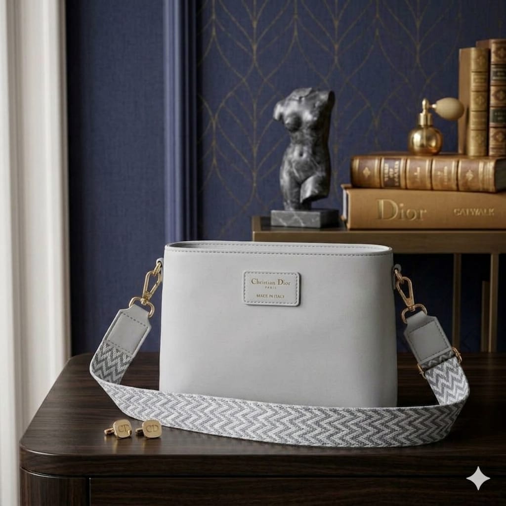 Luxury White Premium Crossbody Shoulder Bag For Women – Elegant Designer Style